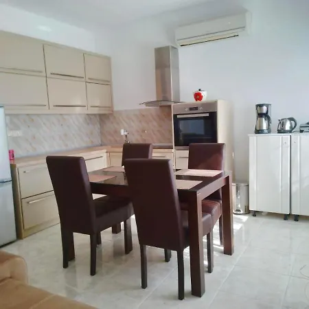 Calypso Skala Rachoni (Thasos)